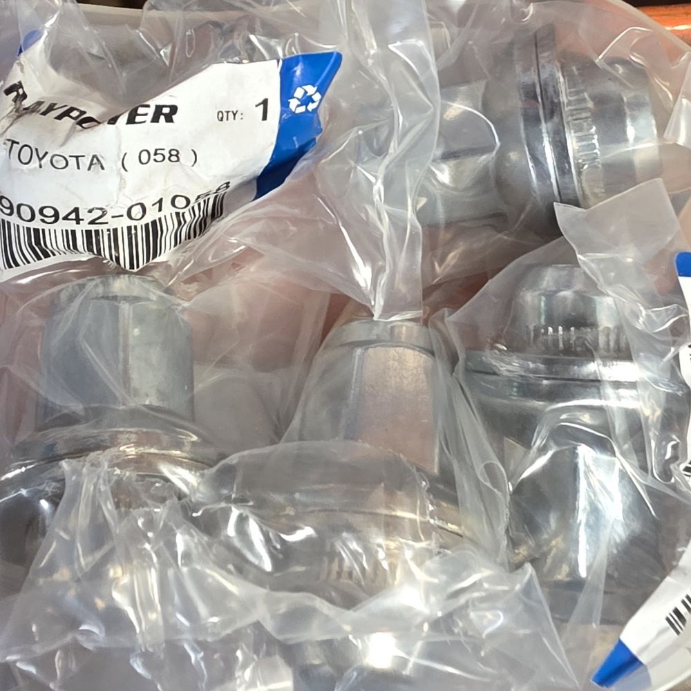 Toyota original wheel nut M14x1.5 chrome finish