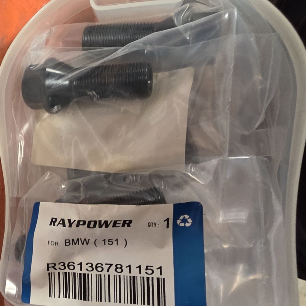 BMW 151 original wheel bolts