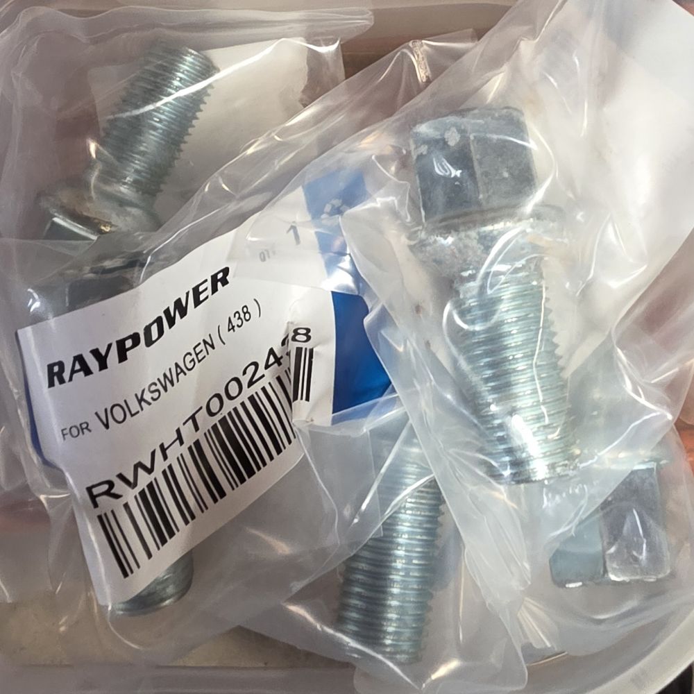 Volkswagen M14x1.5 original wheel bolts