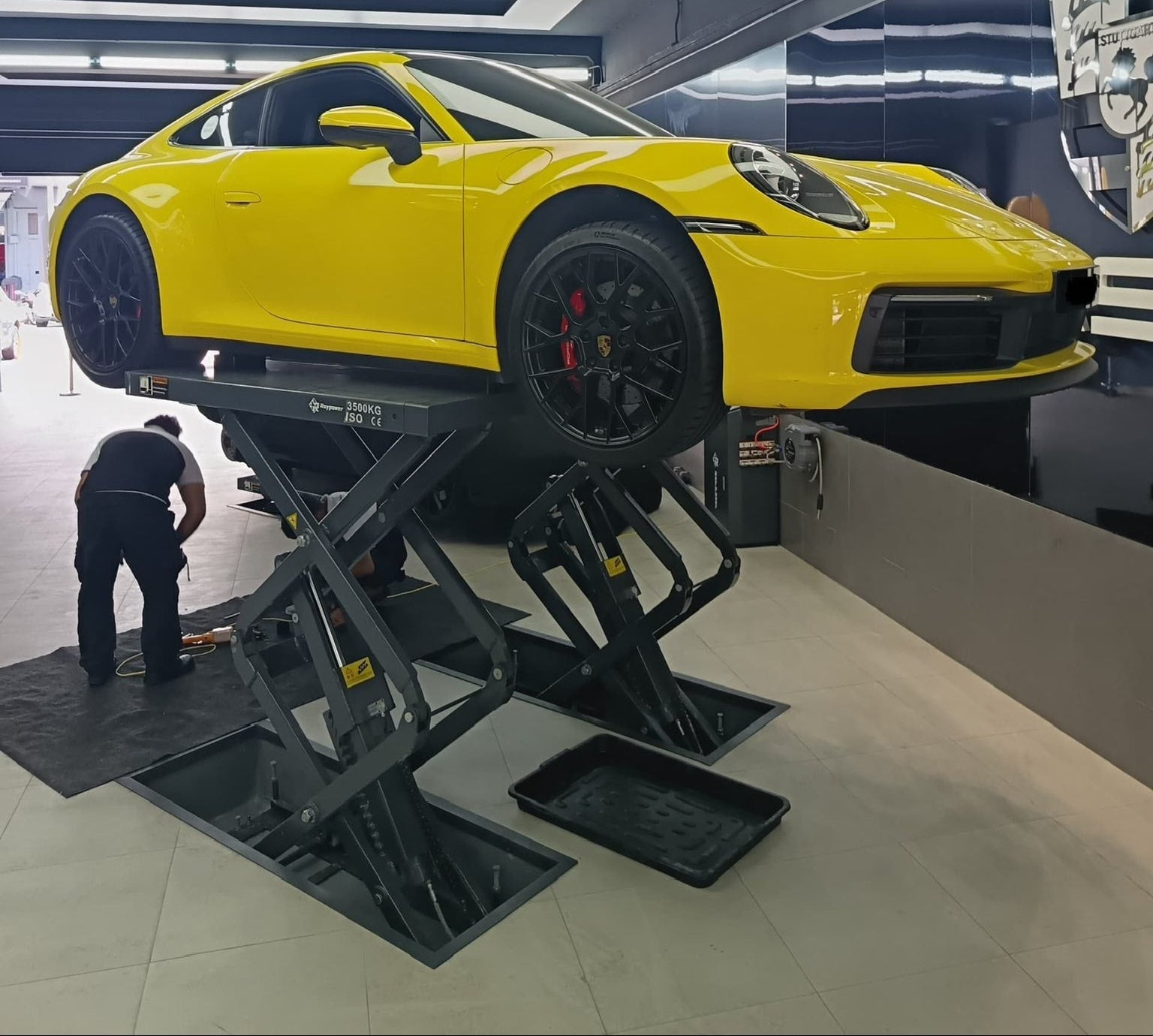 Automotive workshop machines equipment by Raypower