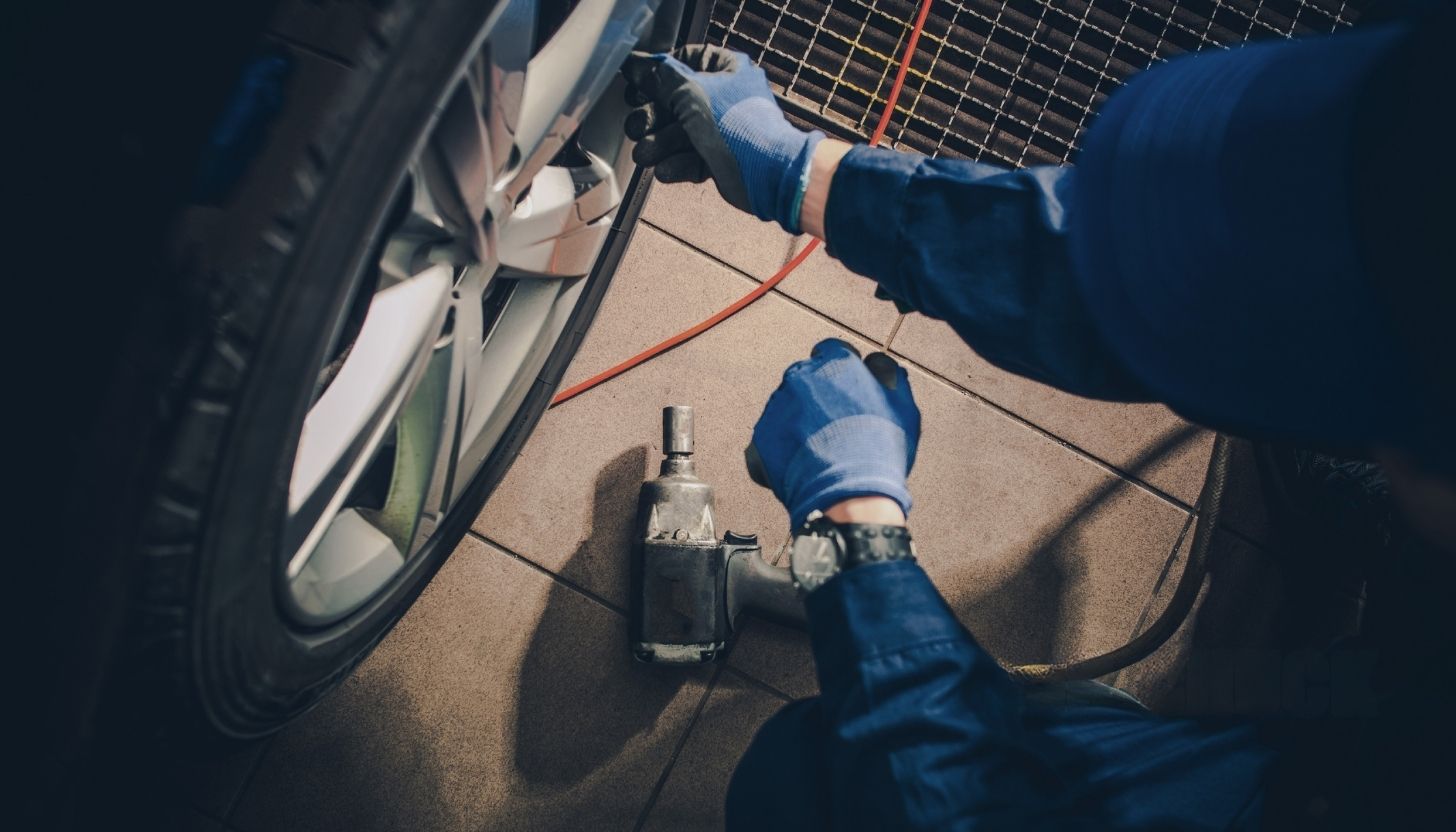 Tyre repair tools by Setia Tyre Repair Products Malaysia